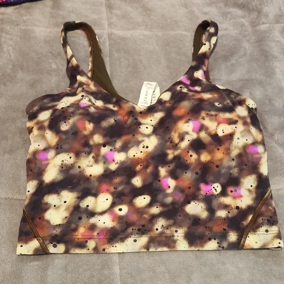 Lululemon Exercise Crop Top - Picture 6 of 6